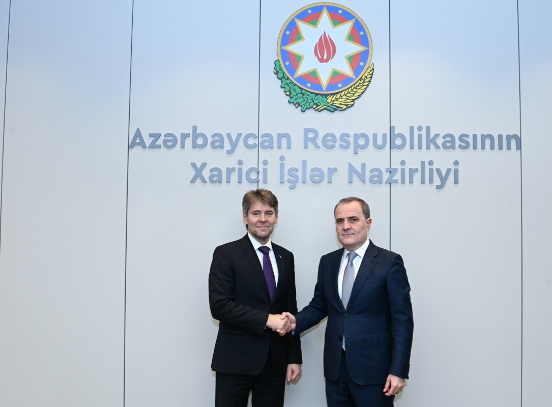 Ceyhun Bayramov Slovakiya XİN-in dövlət katibi ilə görüşdü